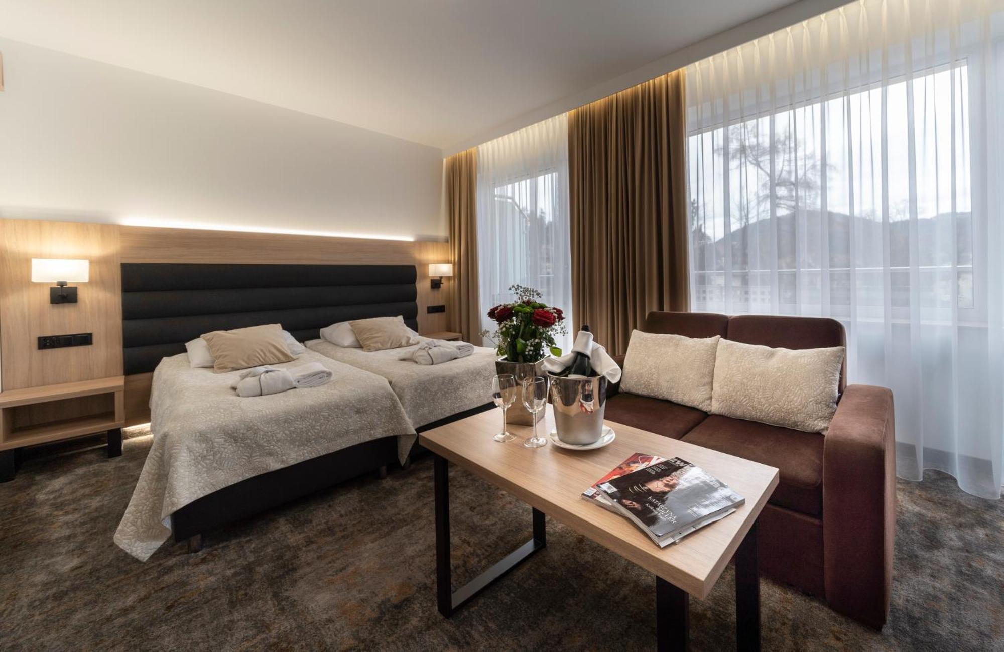 Hotel Solar Щавниця Екстер'єр фото